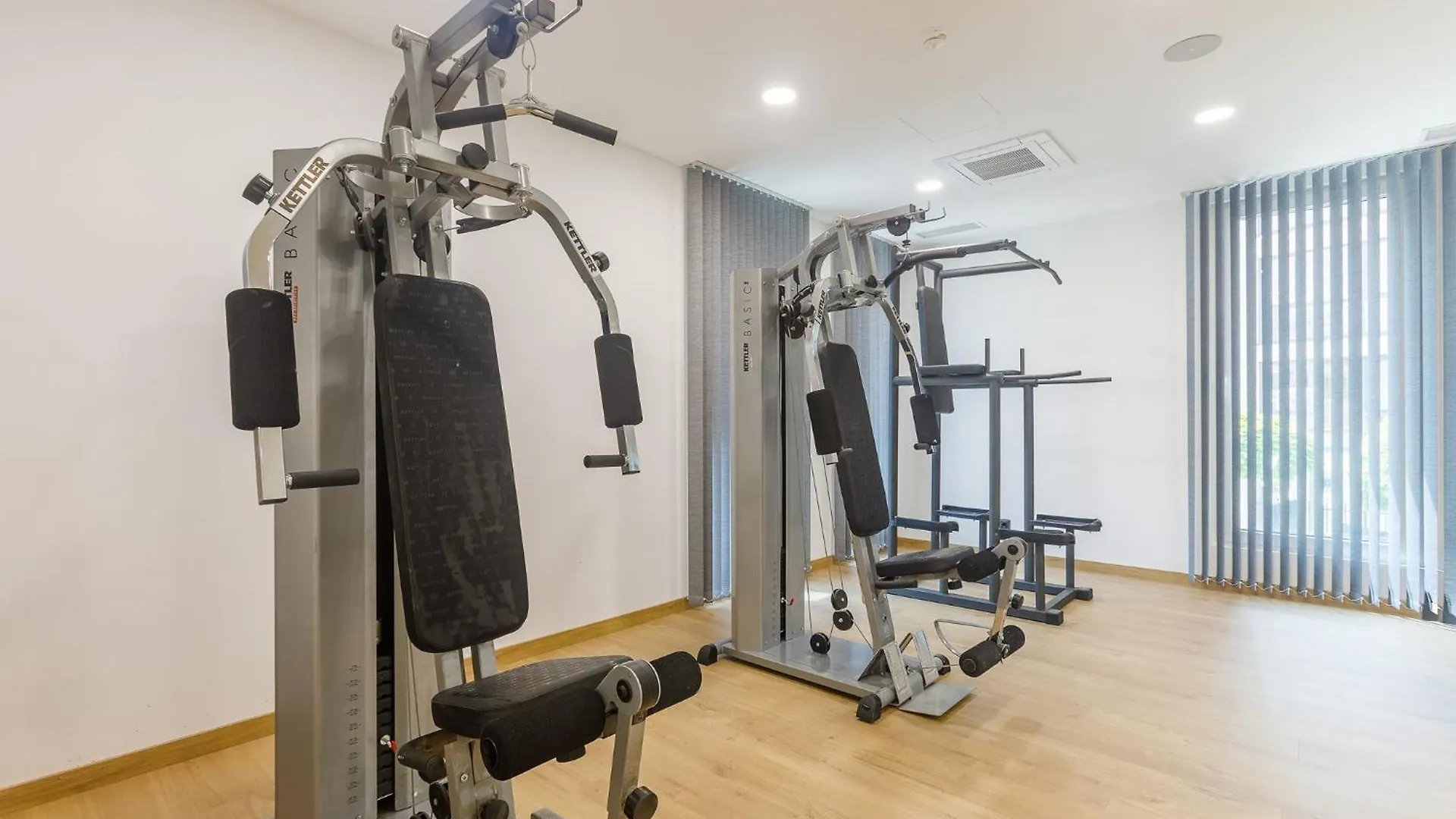 Blue Star Luxury Hotel Sofia 4*,  Bulgaria